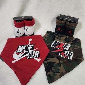 Nike Air Jordan infant Bible and socks x2